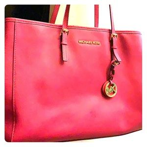 Jet Set Travel Large Pink Saffiano Leather Tote